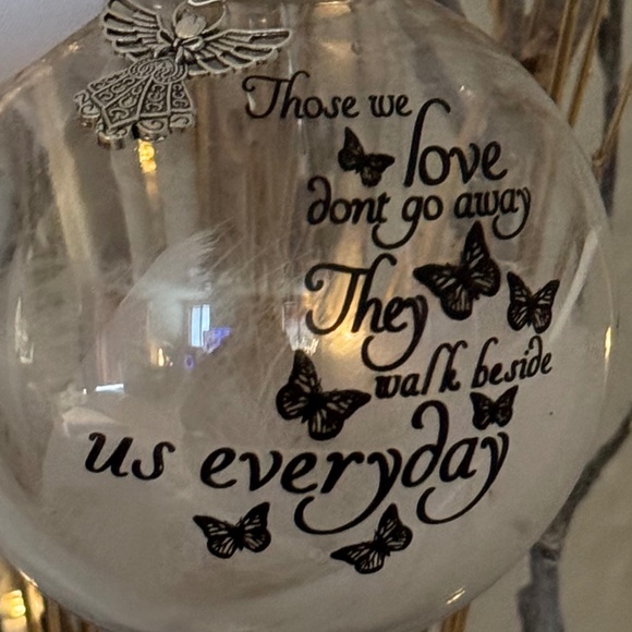 Memorial Christmas Ornament Angel Sympathy Remembrance Ball Feathers 🪽Angel NEW - Picture 10 of 16